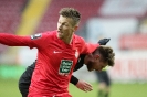 1. FC Kaiserslautern gegen Victoria Köln - Marvin Pourié (links) im Zweikampf mit Sead Hajrovic.