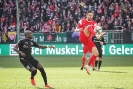 1. FC Kaiserslautern gegen 1. FC Magdeburg - Mike Wunderlich (rechts) gegen Amara Condé