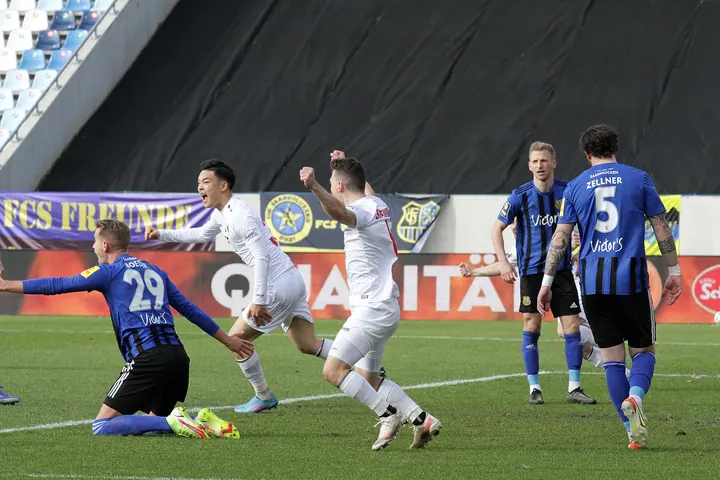1. FC Saarbrücken gegen Viktoria Köln - Köln siegt nach einem Eigentor von Dominik Ernst 
