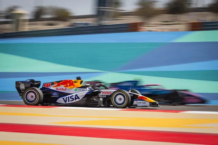 F1 Test Bahrain 2026 Racing Bulls Arvid Lindblad 005