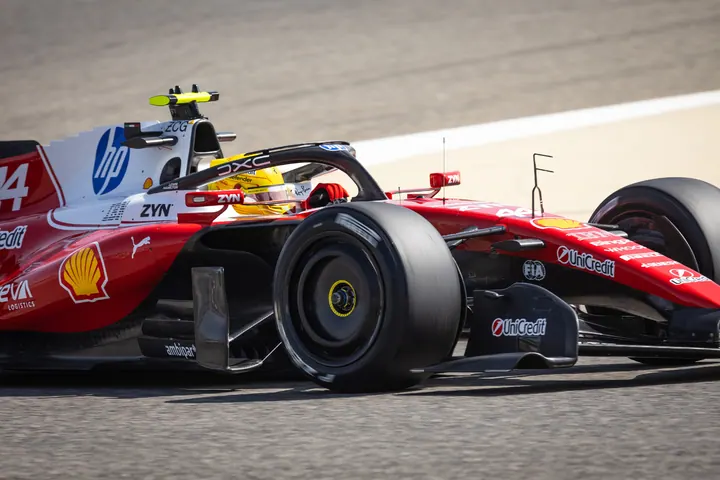 F1 Test Bahrain 2026 Ferrari Lewis Hamilton 003