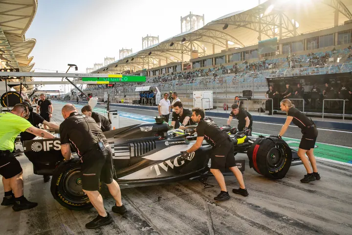 F1 Test Bahrain 2026 Cadillac Sergio Perez 041