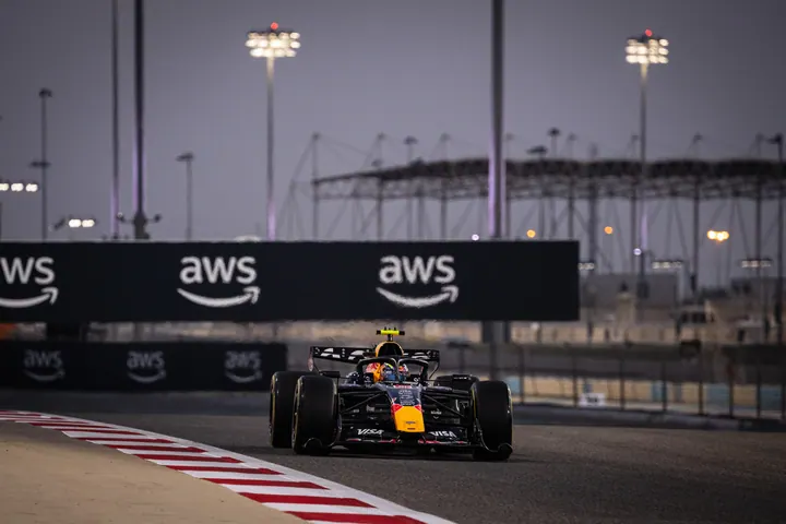 F1 Test Bahrain 2026 Red Bull Isack Hadjar 043
