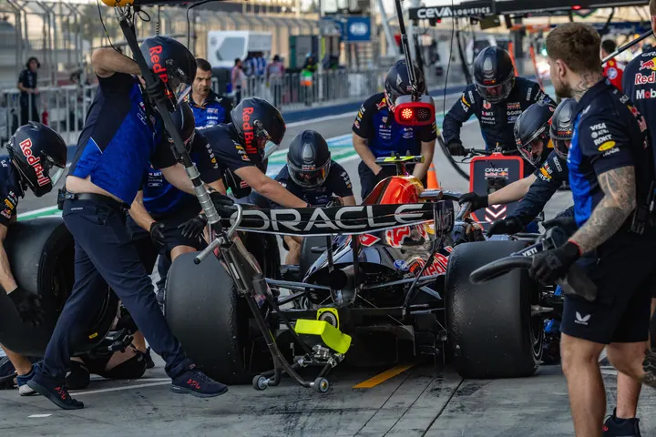 F1 Test Bahrain 2026 Red Bull Isack Hadjar 038