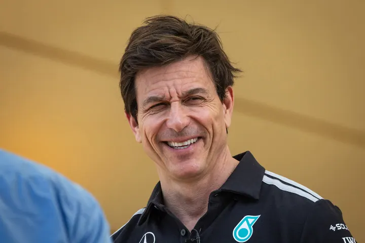 F1 Test Bahrain 2026 Mercedes Toto Wolff 007
