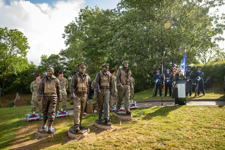 Thof D Day 2026 040626 8369