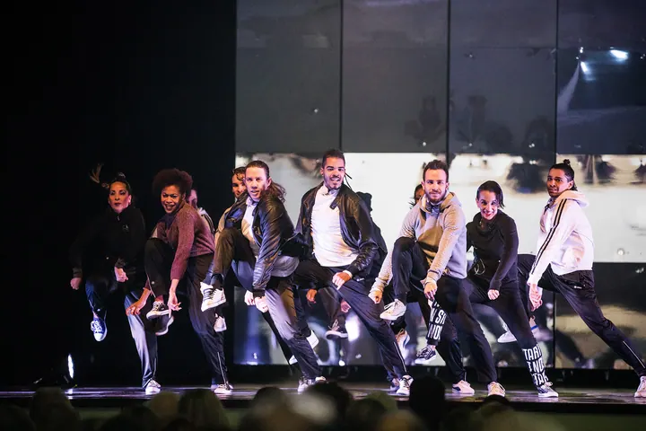 Stadtleben - Festhalle - Don't stop the music